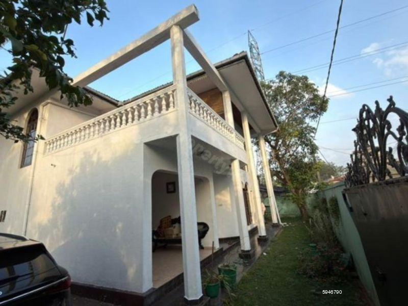 House for sale in Malabe