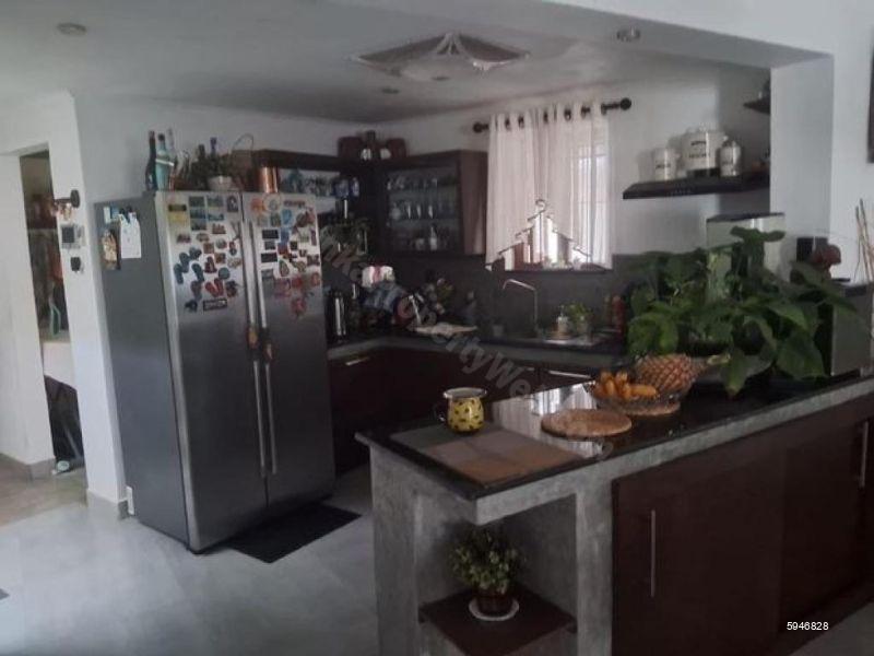 House for sale in Mount Lavinia