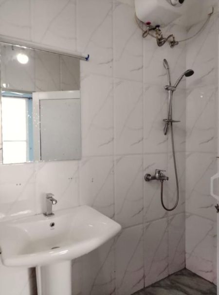 Bathroom - (NA857) Luxury Apartment for Sale in Colombo 06