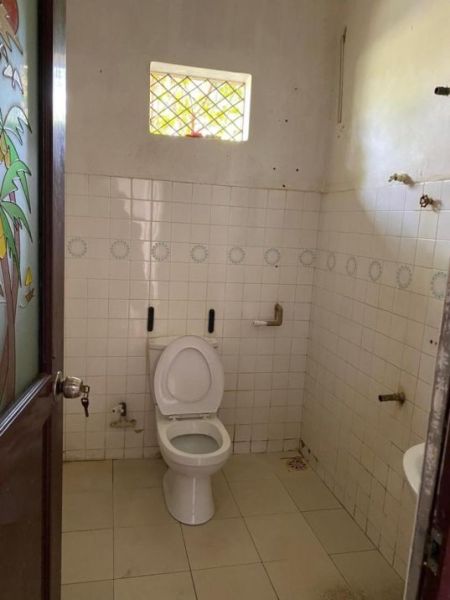 Bathroom - (DH1087) Single Storey House for Sale in Mattegoda