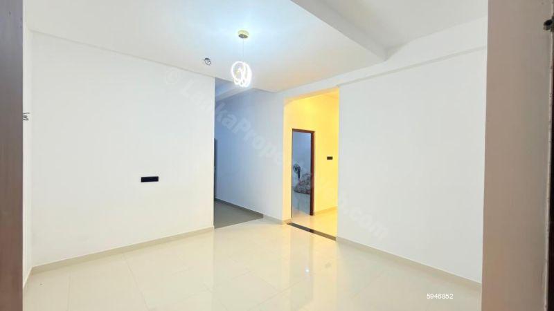 House for sale in Dehiwala
