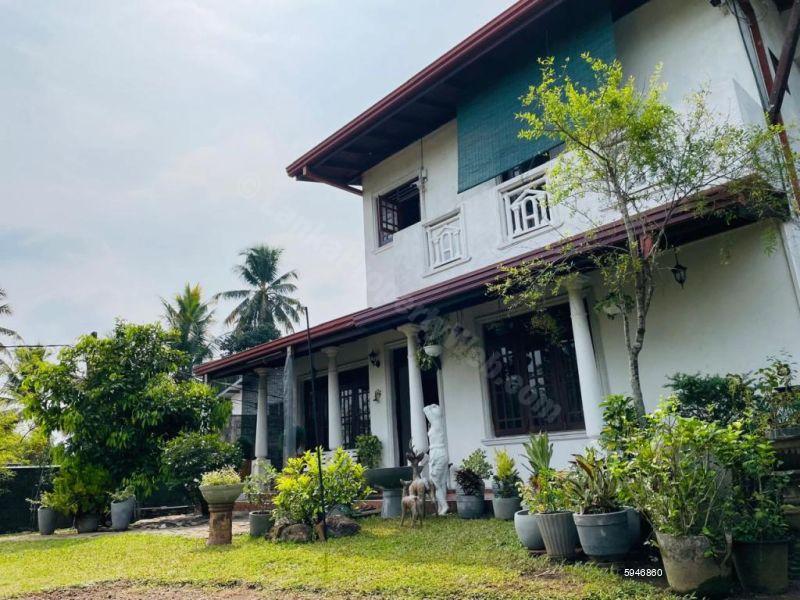 Exterior - House for rent in Pannipitiya