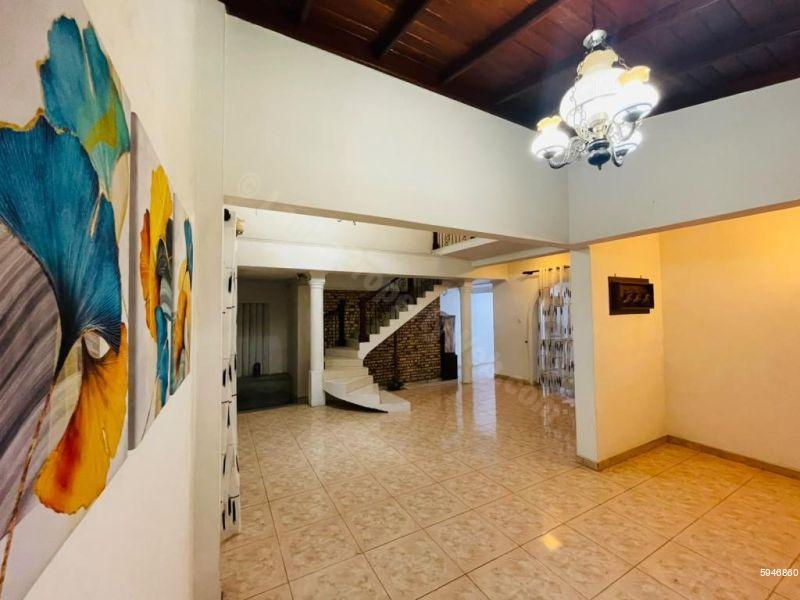 Living Room - House for rent in Pannipitiya