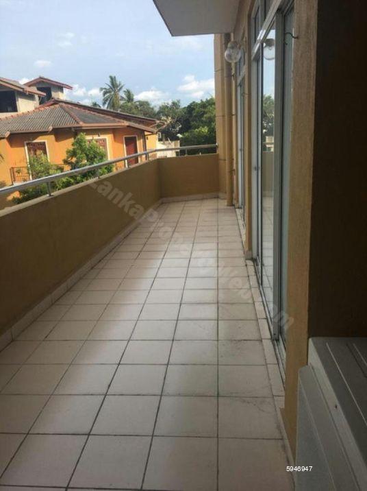 Apartment for sale in Colombo 5