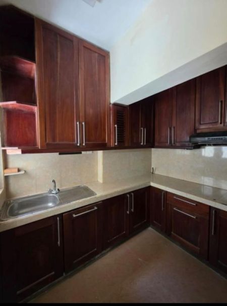Kitchen - 4 Bedroom Two-Storey House for Rent - Dehiwala, 150 m to Galle Road | LKR 325,000 (EM1058)