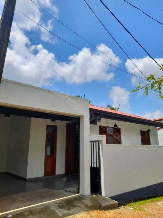 Exterior - House for sale in Polgasowita