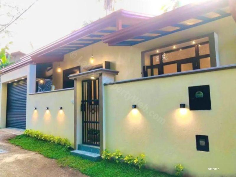 House for sale in Homagama