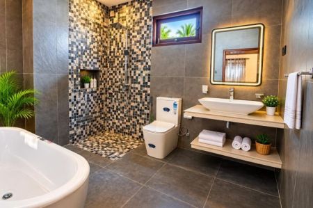 Bathroom - 05 Bedrooms Villa for Sale in Galle (SSPH-404)