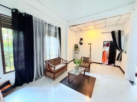 Living Room - (DH704) 5BR House with Annex for Sale in Godagama