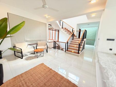 Living Room - (DH842) Three Storey Luxury Furnished House for Sale in Pannipitiya