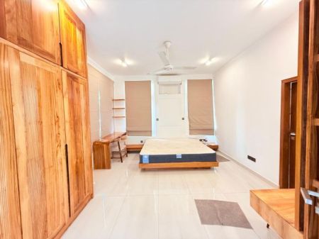 Bedroom - (DH842) Three Storey Luxury Furnished House for Sale in Pannipitiya