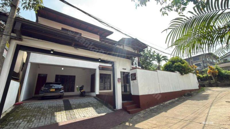 House for sale in Pannipitiya