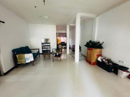 Living Room - (BH04) House for Sale in Ganemulla