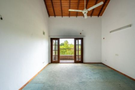 Bedroom - Apartment-Style House for Sale – Temple Road, Nawala