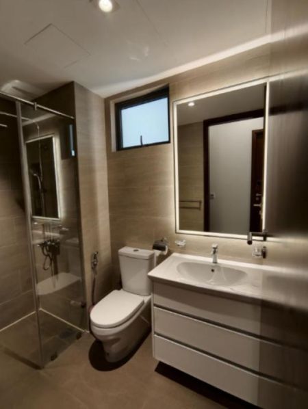 Bathroom - Modern 2-Bedroom Apartment for Rent – Colombo 2