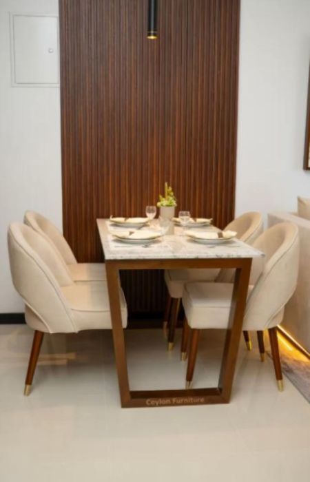 Dining room - 2-Bedroom Apartment for Rent in Colombo 2