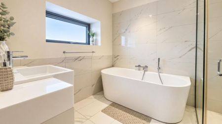 Bathroom - 2 Bedrooms Fully Furnished Apartment For Rent – Cinnamon Life Suites Tower For 2300$ (per Month)