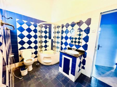 Bathroom - (SR757) 10 Perch Luxury Two Story House for Rent in Pita Kotte