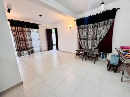 Living Room - (SA1142) 2BR Apartment for Sale in Vip Residencies Battaramulla