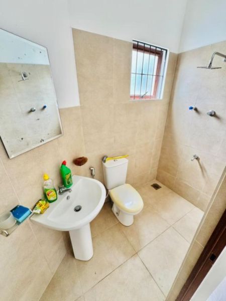 Bathroom - House Property  For  Sale  In Kaduwela –code  Add  995
