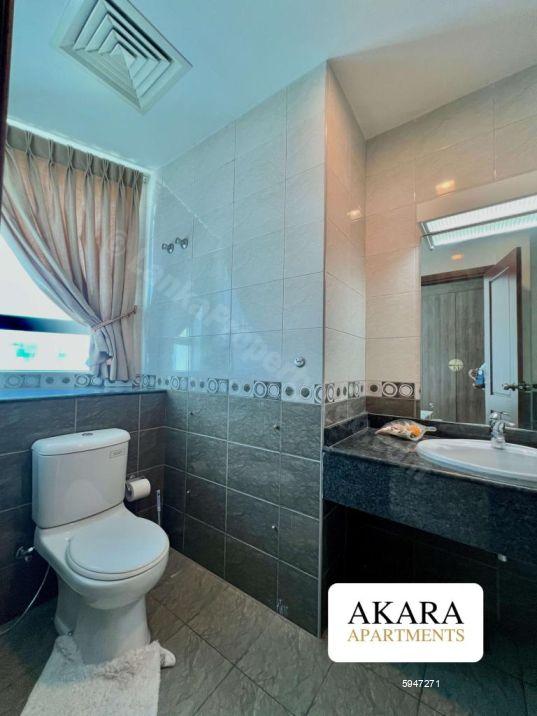 Bathroom - Apartment for rent in Colombo 3