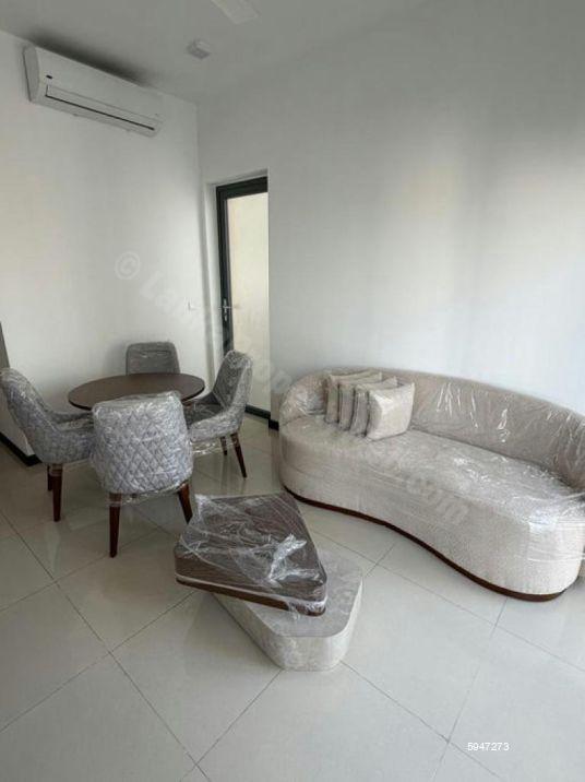 Living Room - Apartment for rent in Colombo 2