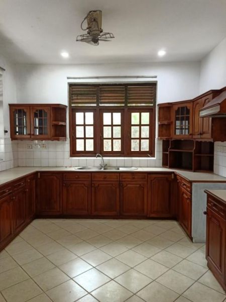 Kitchen - For Lease Modern 04 Bedroomed Spacious Two Storey Villa Type House In The Heart Of Galle  | LH03723