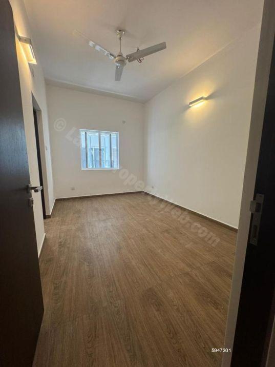 Apartment for sale in Colombo 9