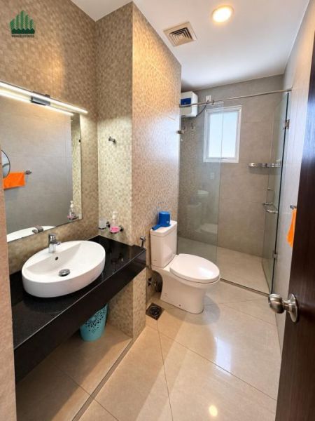 Bathroom - Your Ideal 3-Bedroom Home in Rajagiriya