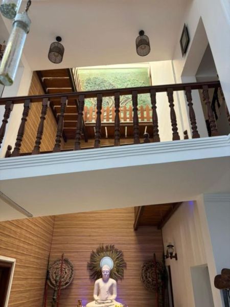 Living Room - Luxury 4BR house for sale in Colombo 3 