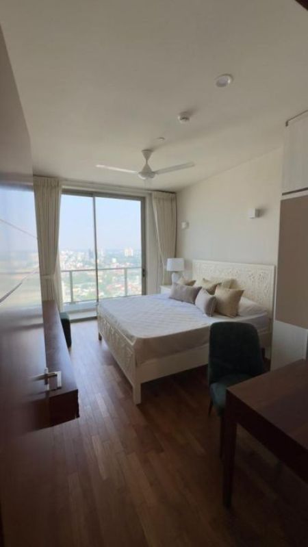 Bedroom - 3BHK The Grand Apartment For Sale in Colombo 7 - PDA49