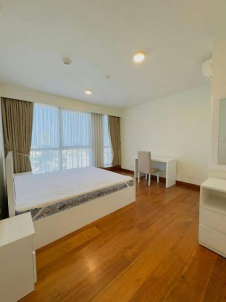 Bedroom -  CCC - 02 Bedroom Furnished Apartment for Sale in Colombo 02 (A5031)