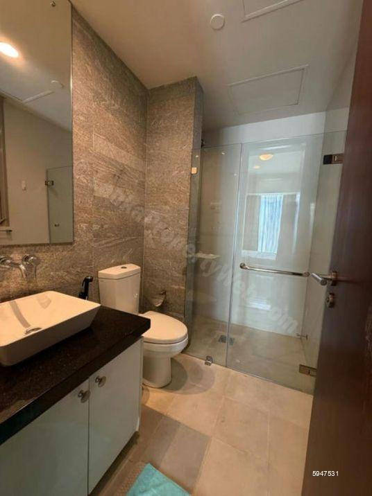 Bathroom - Apartment for rent in Colombo 3