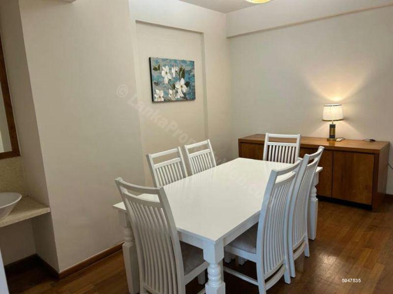 Dining room - Apartment for rent in Colombo 3