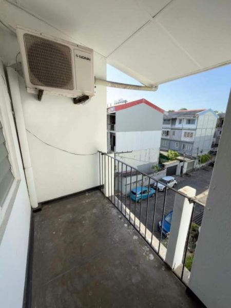 Kitchen - Spacious 2-Bedroom Apartment for Sale in Colombo 5 – Anderson Flats!