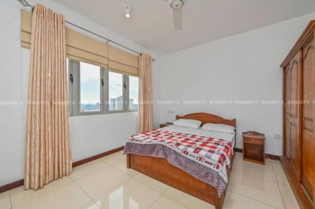 Bedroom - ON320 3 Bed Apartment For Rent 