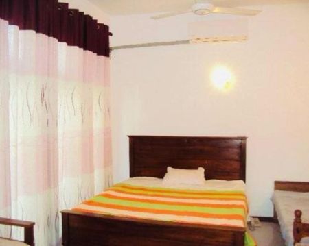 Bedroom - (RR679) Luxury Three Storey House for Rent in Ratmalana