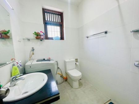 Bathroom - (MH239) Two Storey House for Sale in Athurugiriya