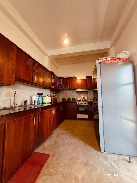 Kitchen - House for sale in Pilimathalawa