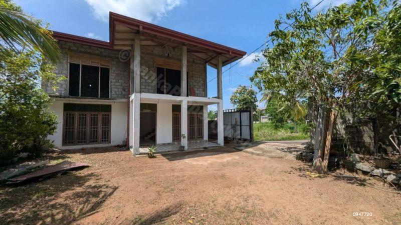 House for sale in Delgoda