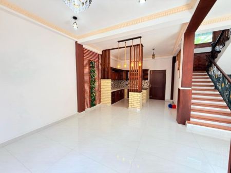 Living Room - (DH659) Two Storey House for Sale in Kottawa