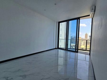 Bedroom - Peak - 03 Bedroom Unfurnished Apartment for Sale in Colombo 03 (A2999)