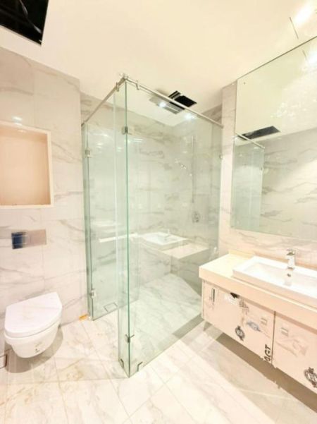 Bathroom -  606 The Address - 03 Bedroom Unfurnished Apartment for Sale in Colombo 03 (A5282)