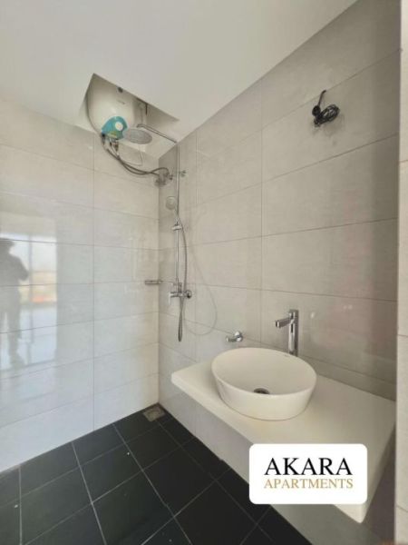 Bathroom - The Cornwall Unfurnished Duplex Apartment for Sale - A54054