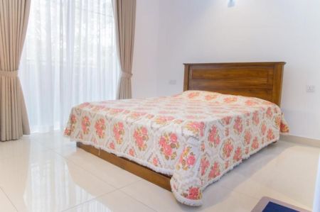 Bedroom - Battaramulla 5 BR Luxury House For Sale 