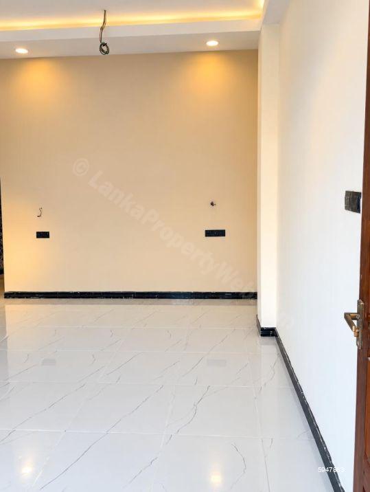 House for rent in Dikwella