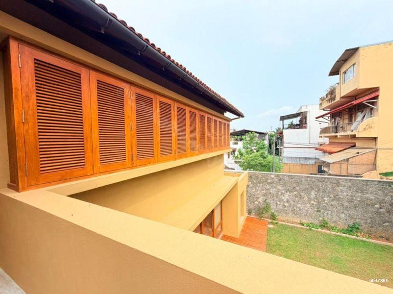 House for sale in Nugegoda