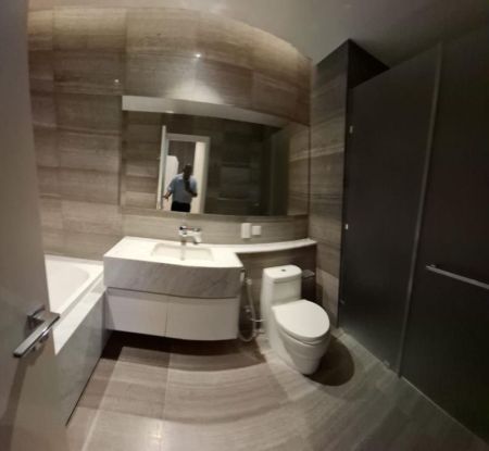 Bathroom - Brilliantly Furnished,  Two Bedroom Apartment - Colombo City Center....Panoromic view 