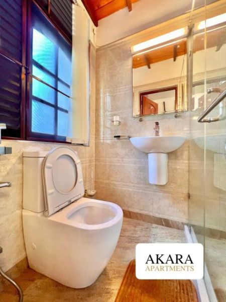 Bathroom - 15.5 Perches Furnished House for Sale - HL50623