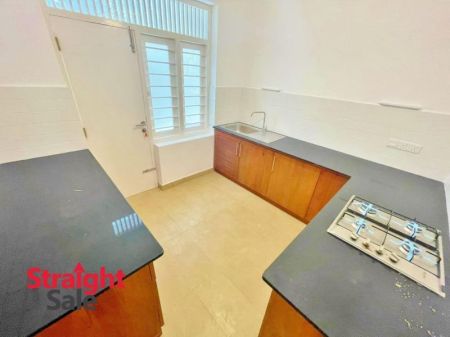 Kitchen - Two-Unit Investment Property with Tenant - Colombo 04 [HS 06]